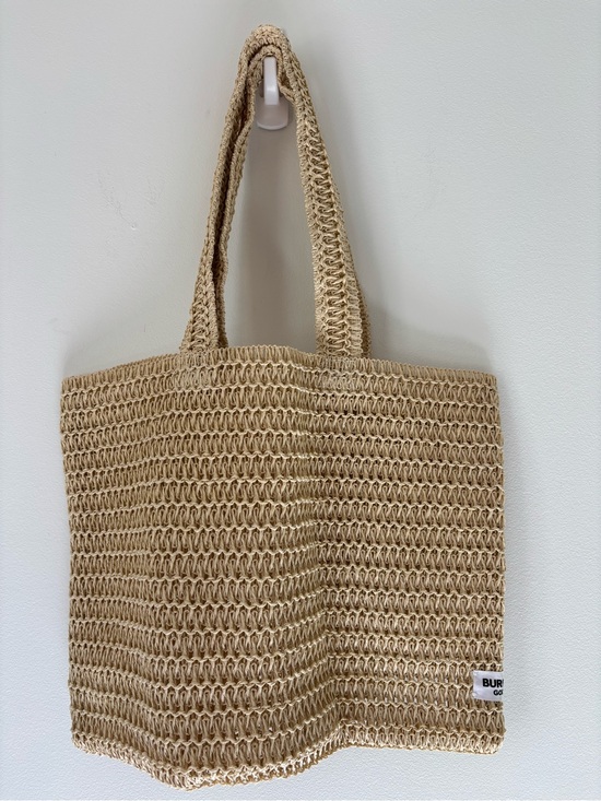 Burberry Handbags - Burberry Beige Woven Tote